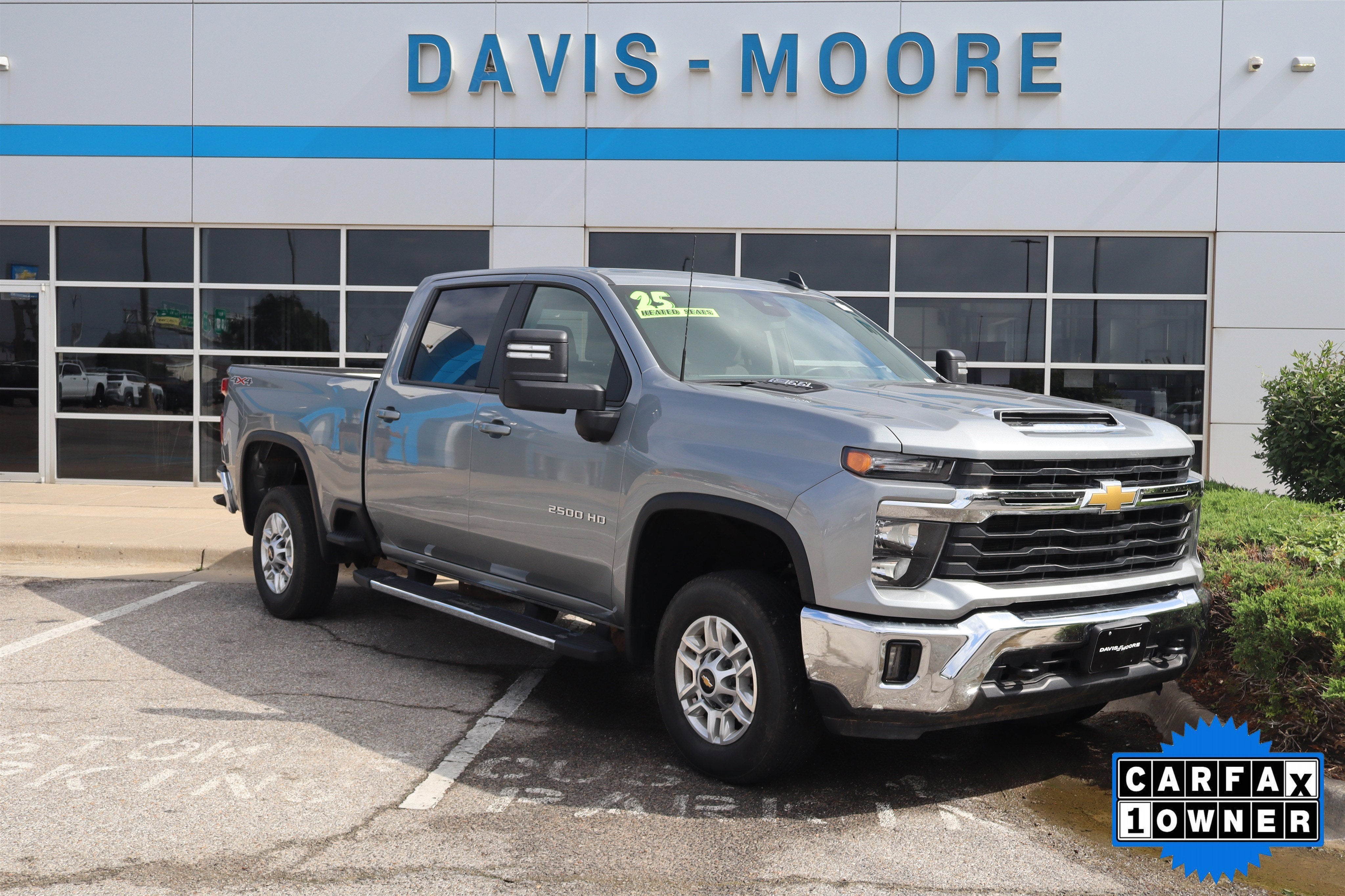 2025 Chevrolet Silverado 2500HD LT Crew Cab 4WD