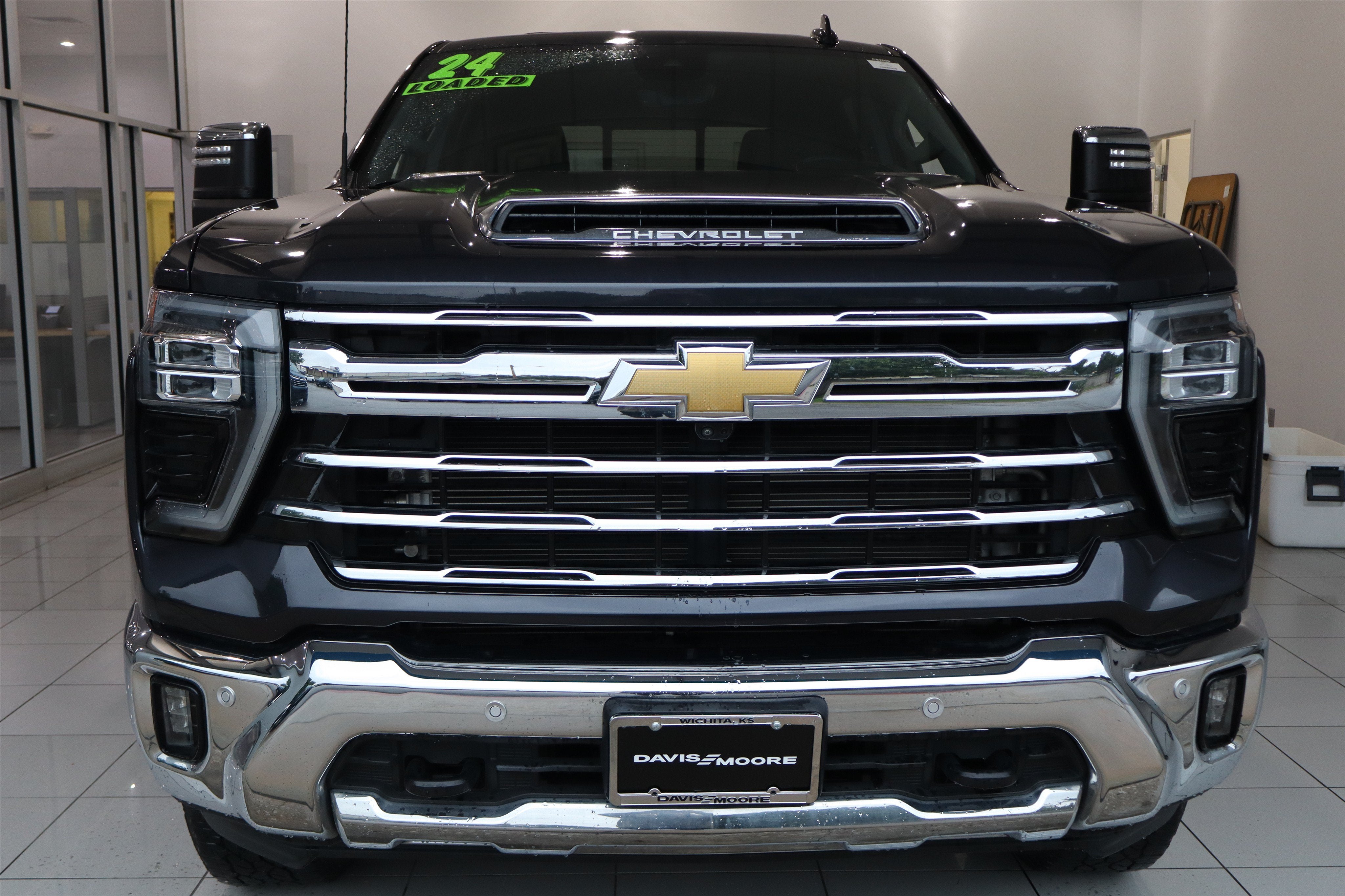 2024 Chevrolet Silverado 3500HD LTZ Crew Cab 4WD