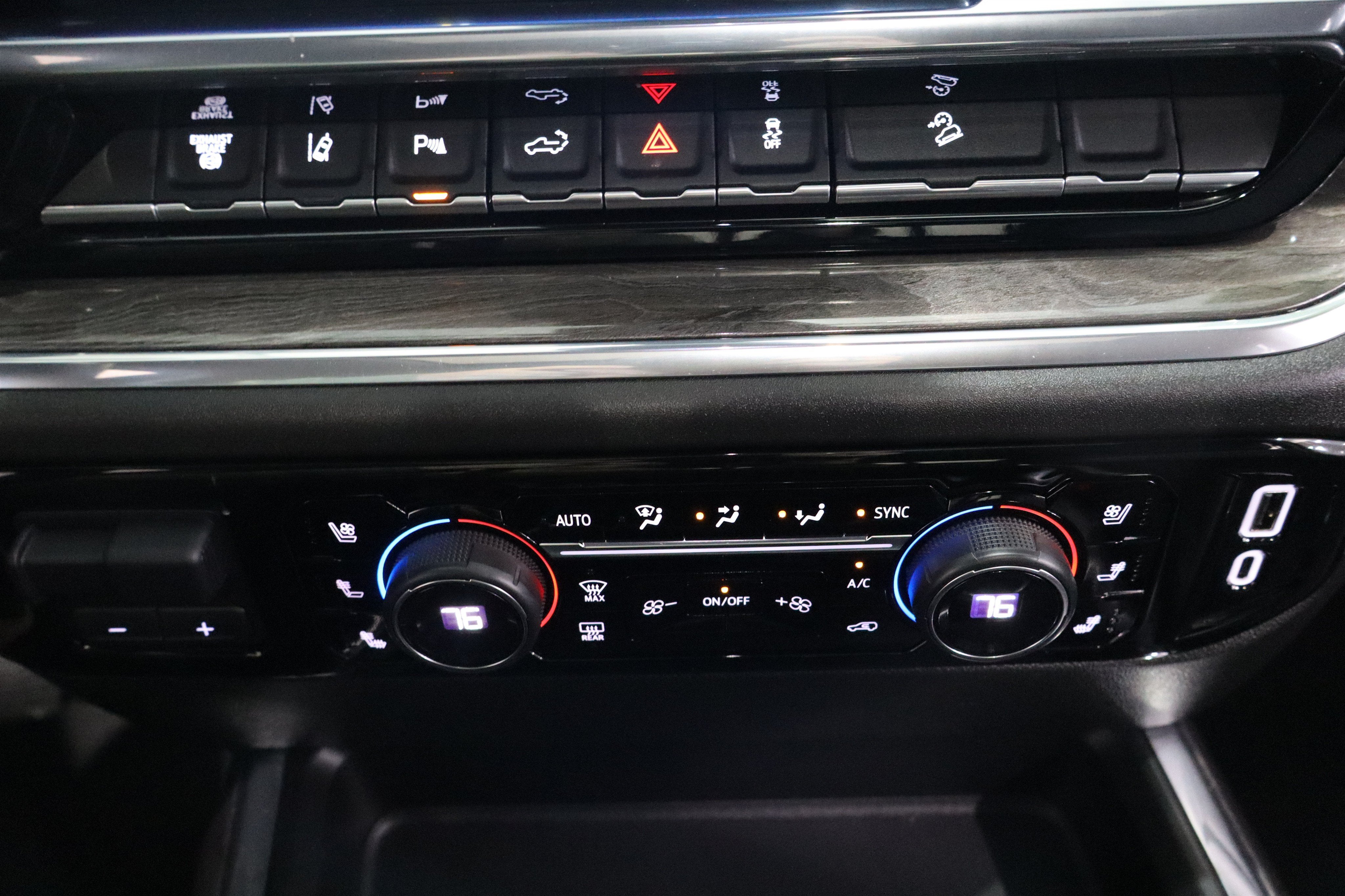 2024 Chevrolet Silverado 3500HD LTZ Crew Cab 4WD