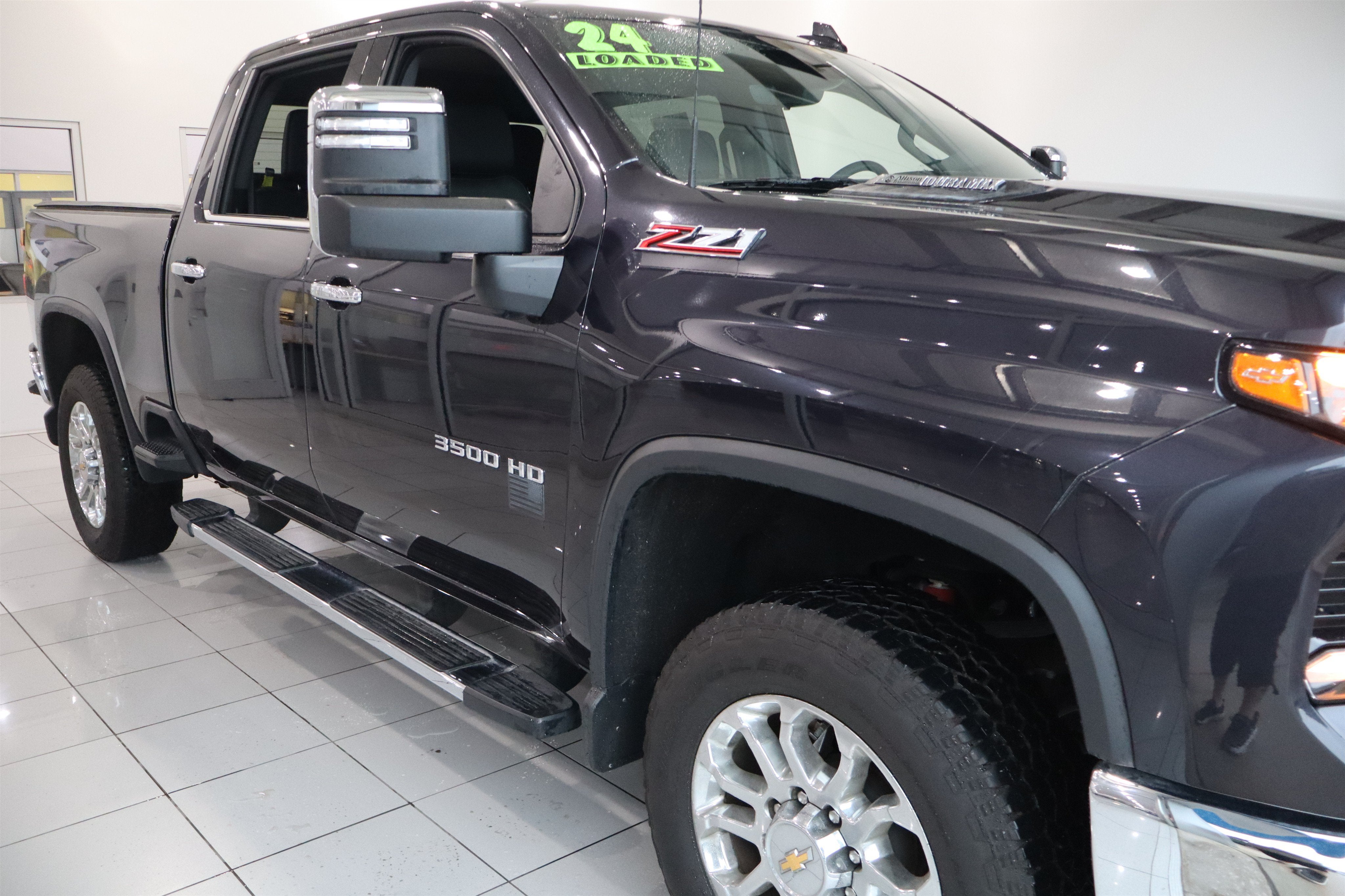 2024 Chevrolet Silverado 3500HD LTZ Crew Cab 4WD