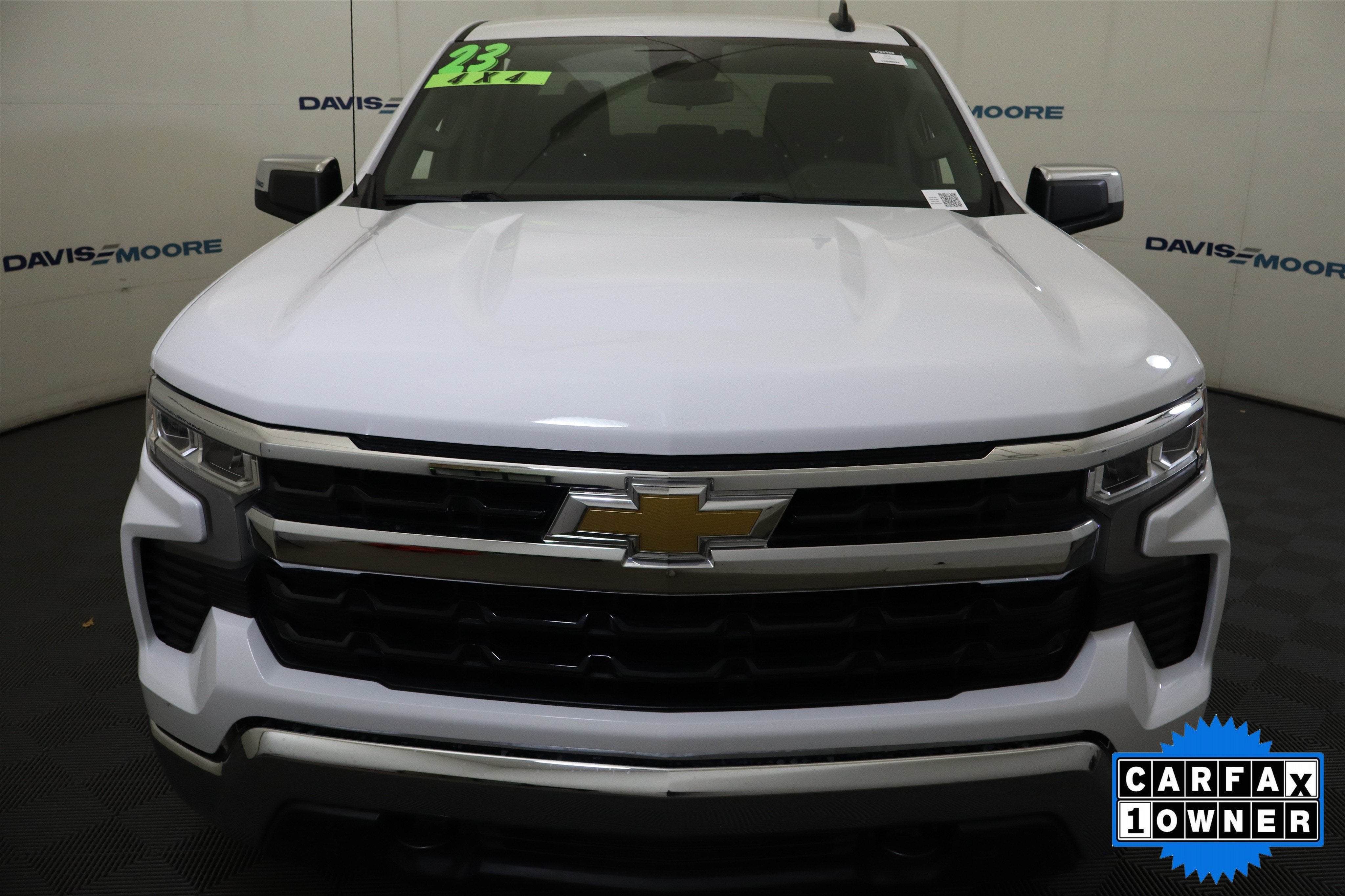 2023 Chevrolet Silverado 1500 LT Crew Cab 4WD