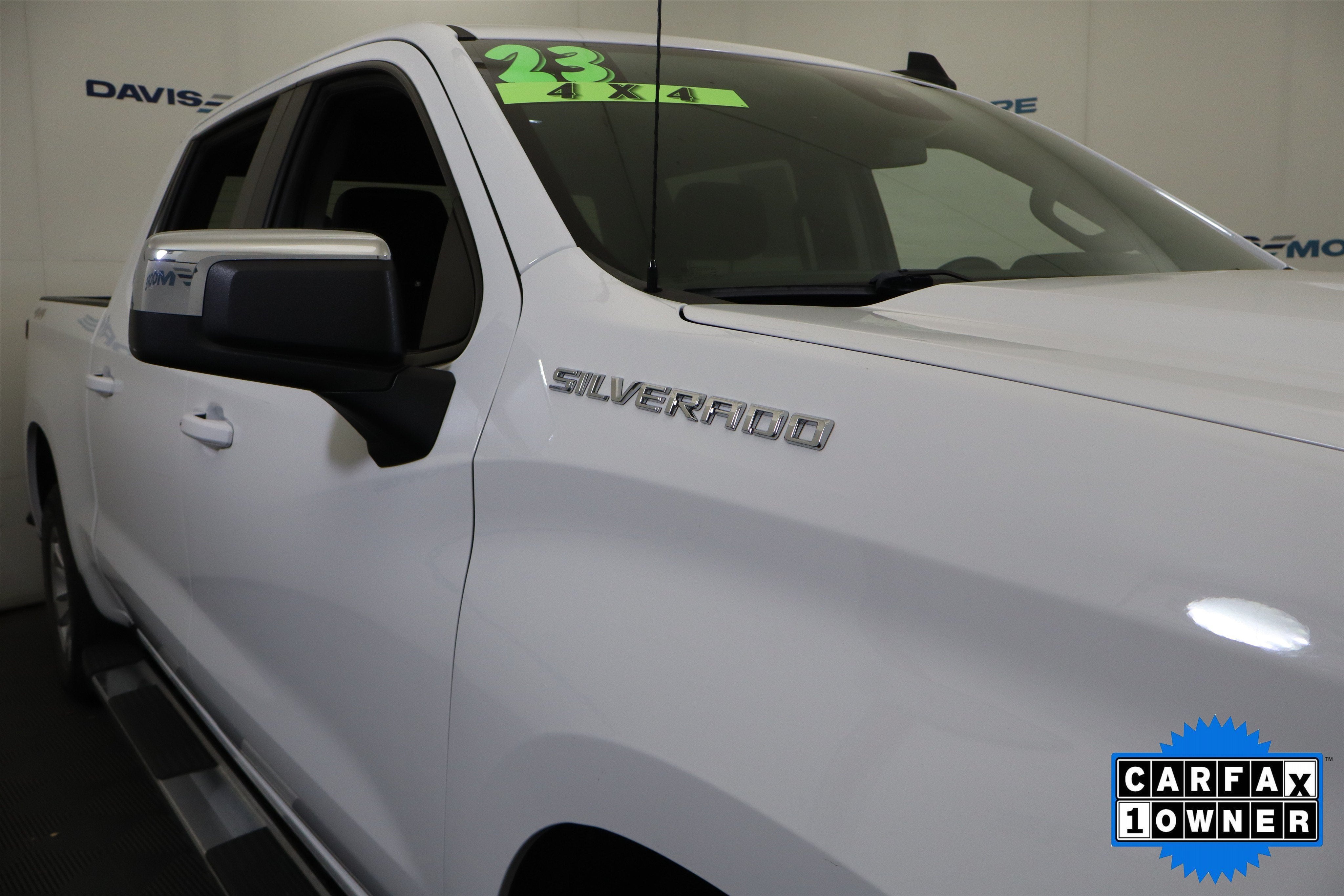 2023 Chevrolet Silverado 1500 LT Crew Cab 4WD