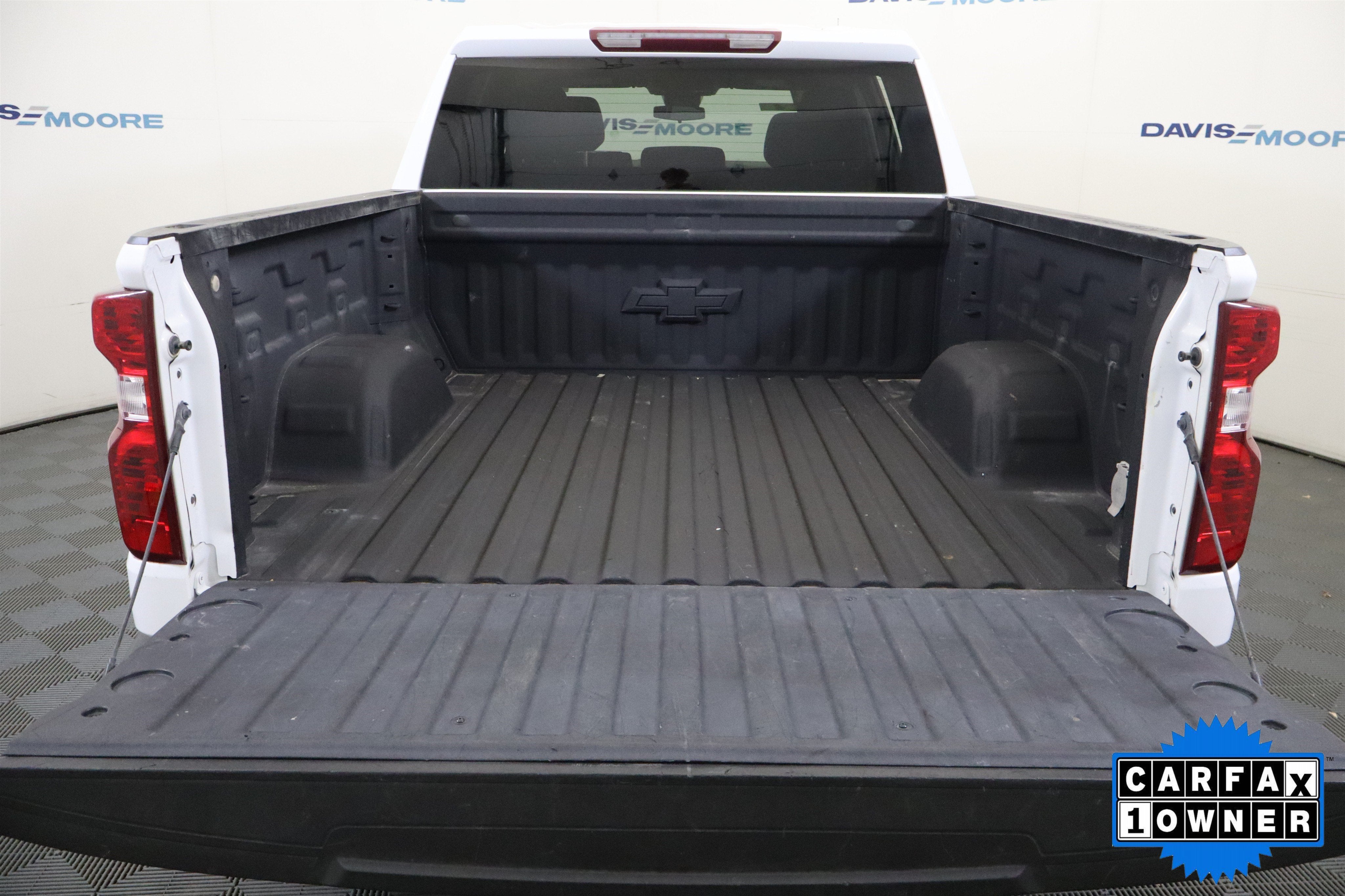 2023 Chevrolet Silverado 1500 LT Crew Cab 4WD