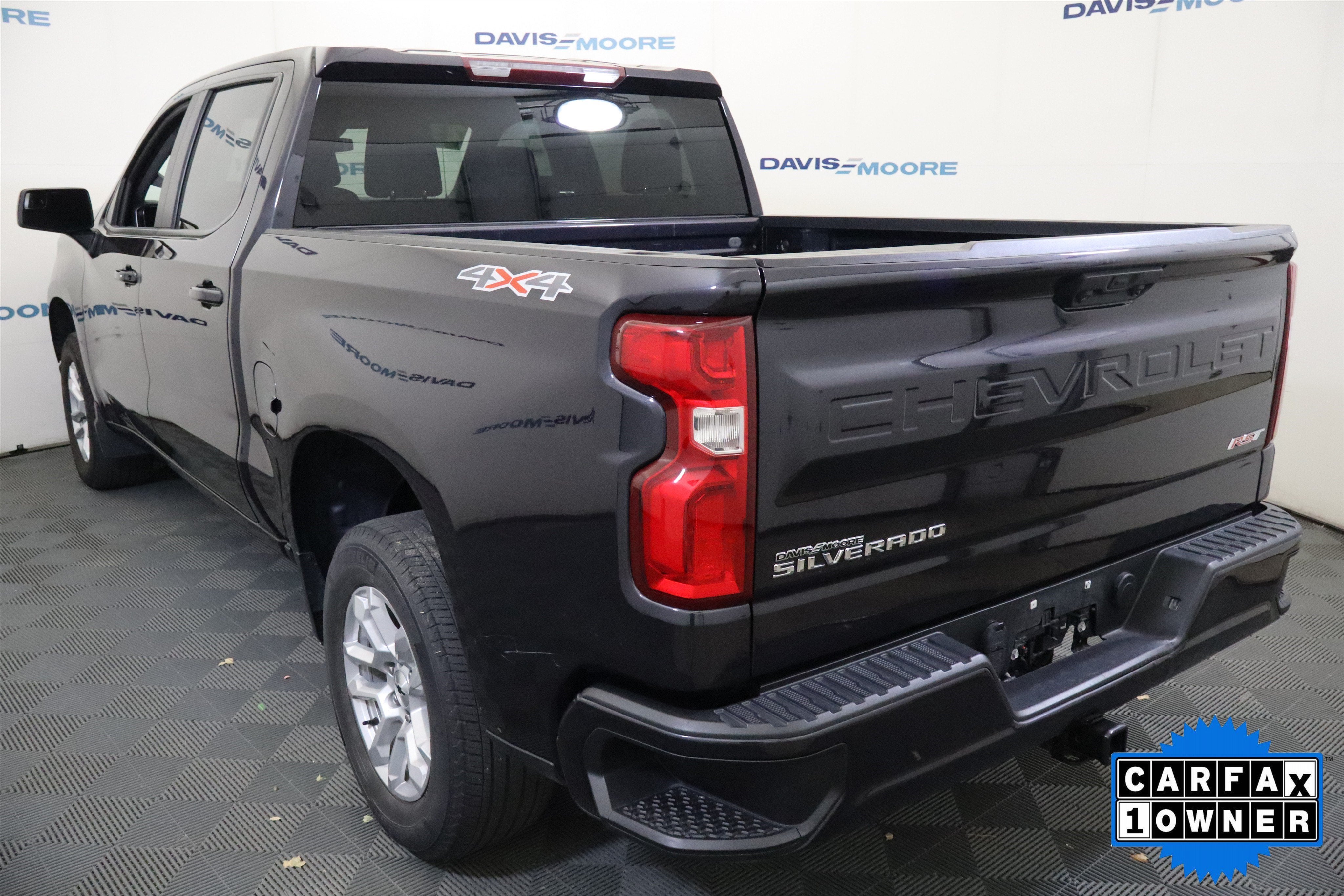2023 Chevrolet Silverado 1500 RST Crew Cab 4WD