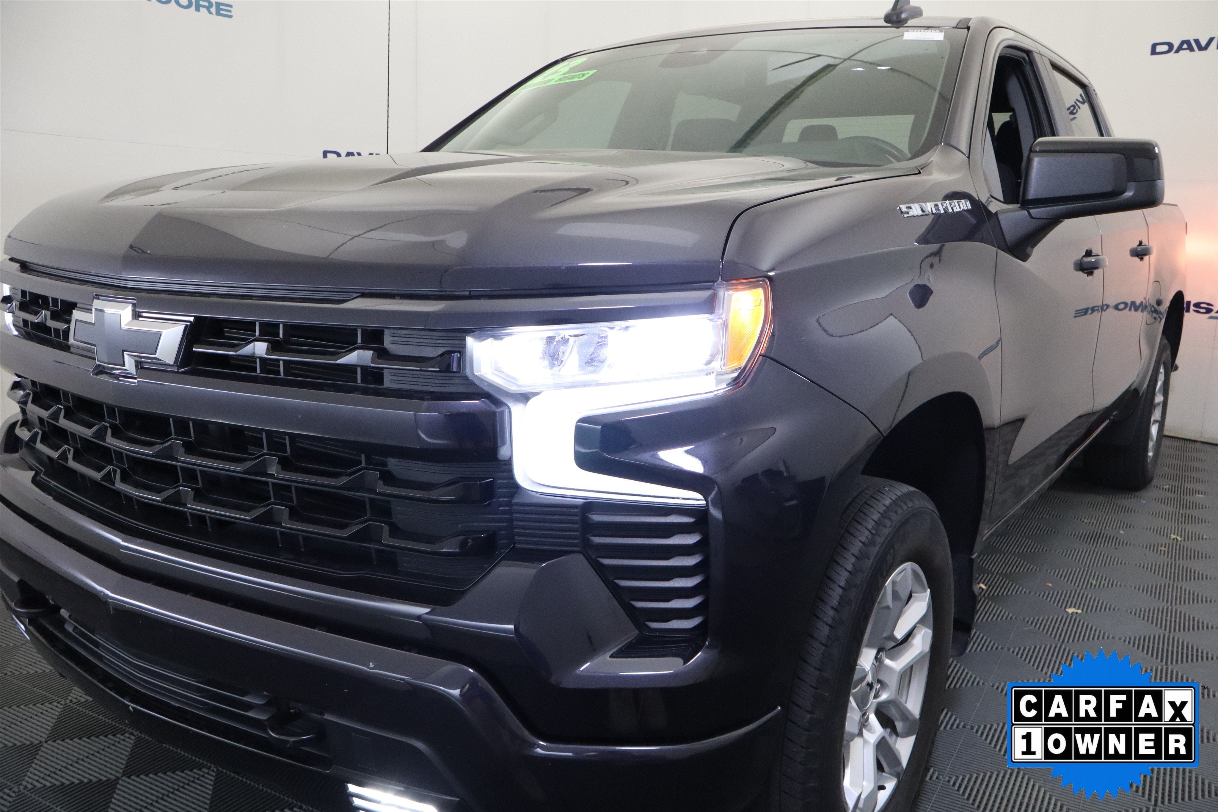 2023 Chevrolet Silverado 1500 RST Crew Cab 4WD