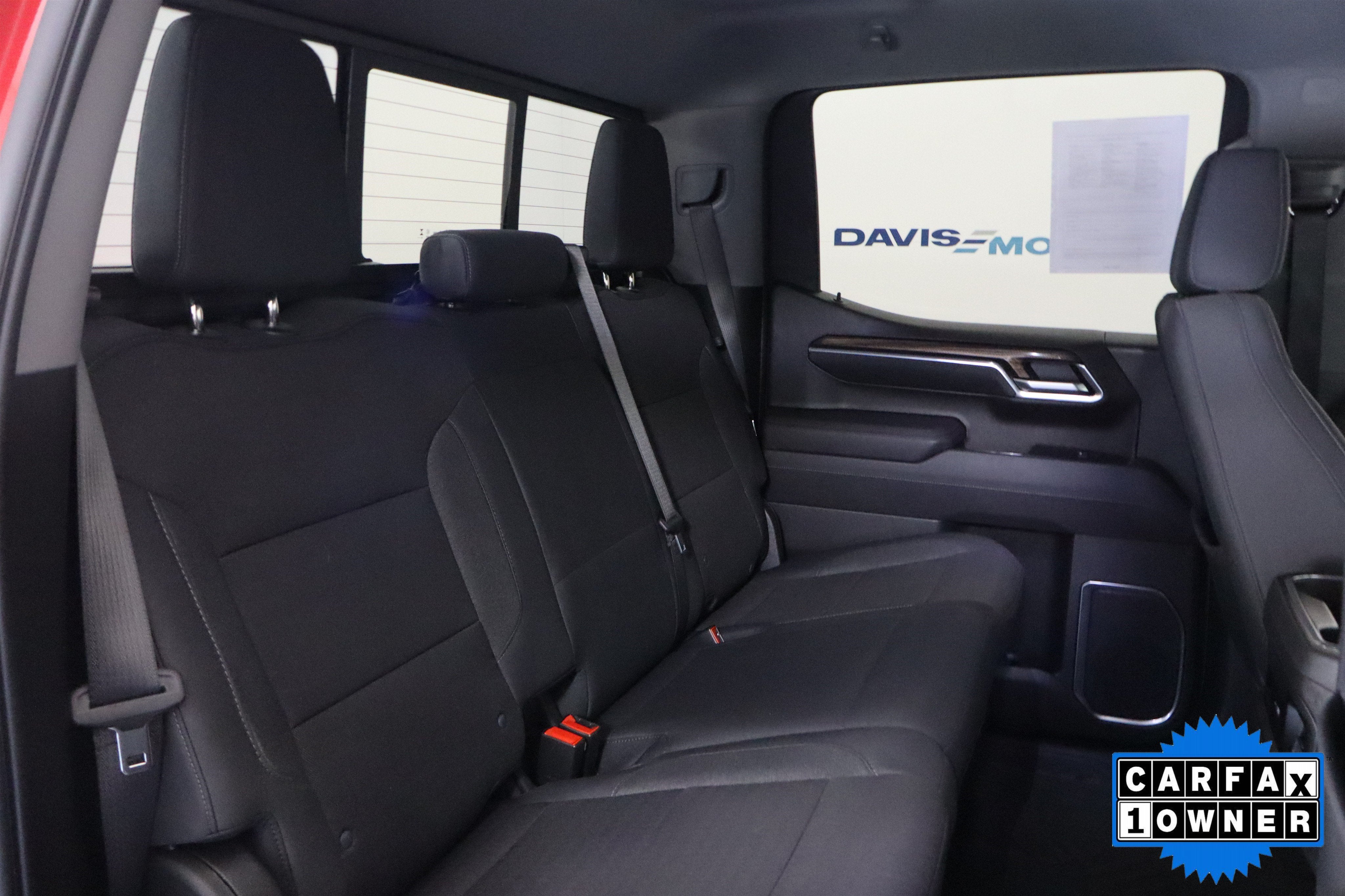 2026 Chevrolet Silverado 1500 LT Trail Boss Crew Cab 4WD