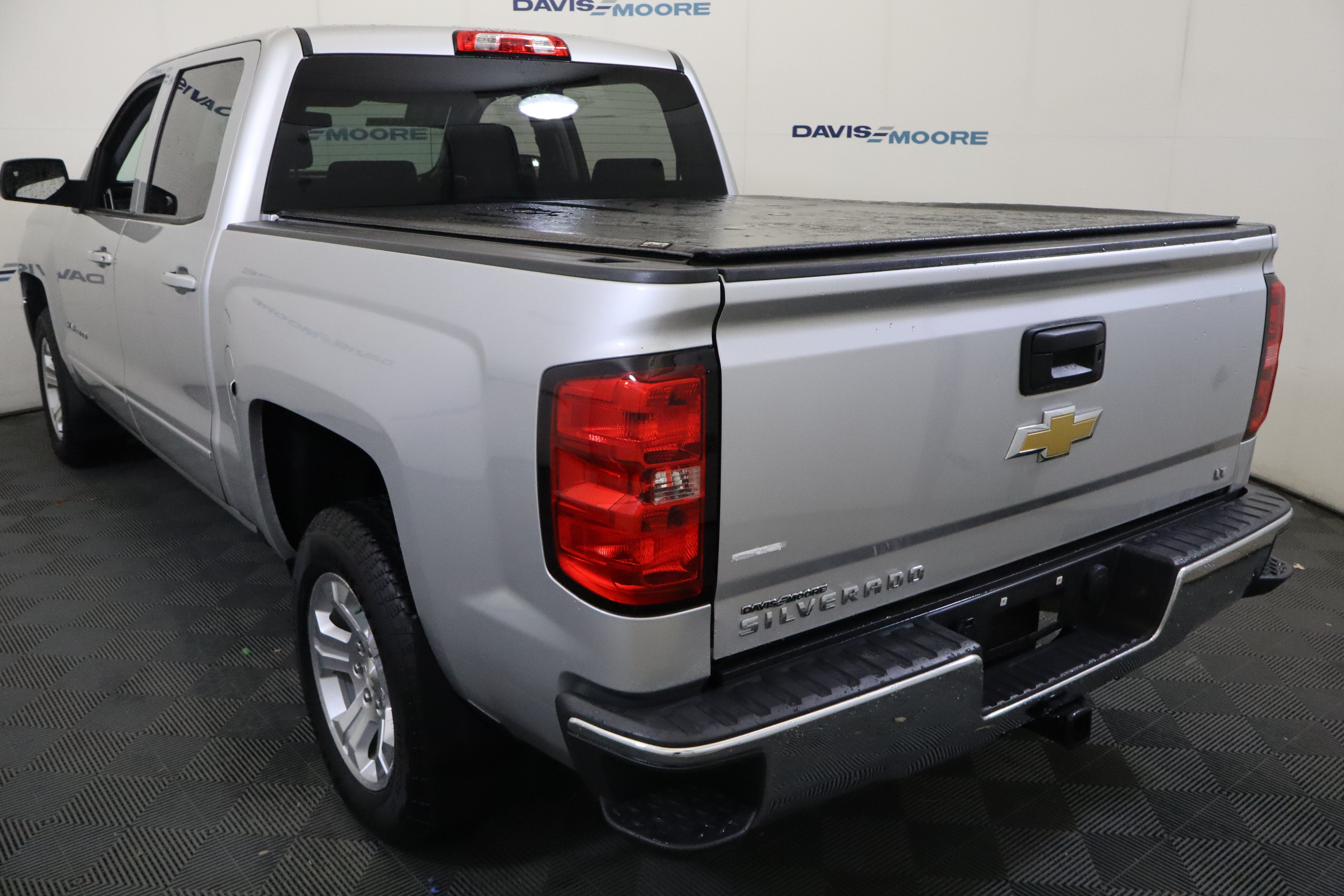 2018 Chevrolet Silverado 1500 LT Crew Cab 4WD