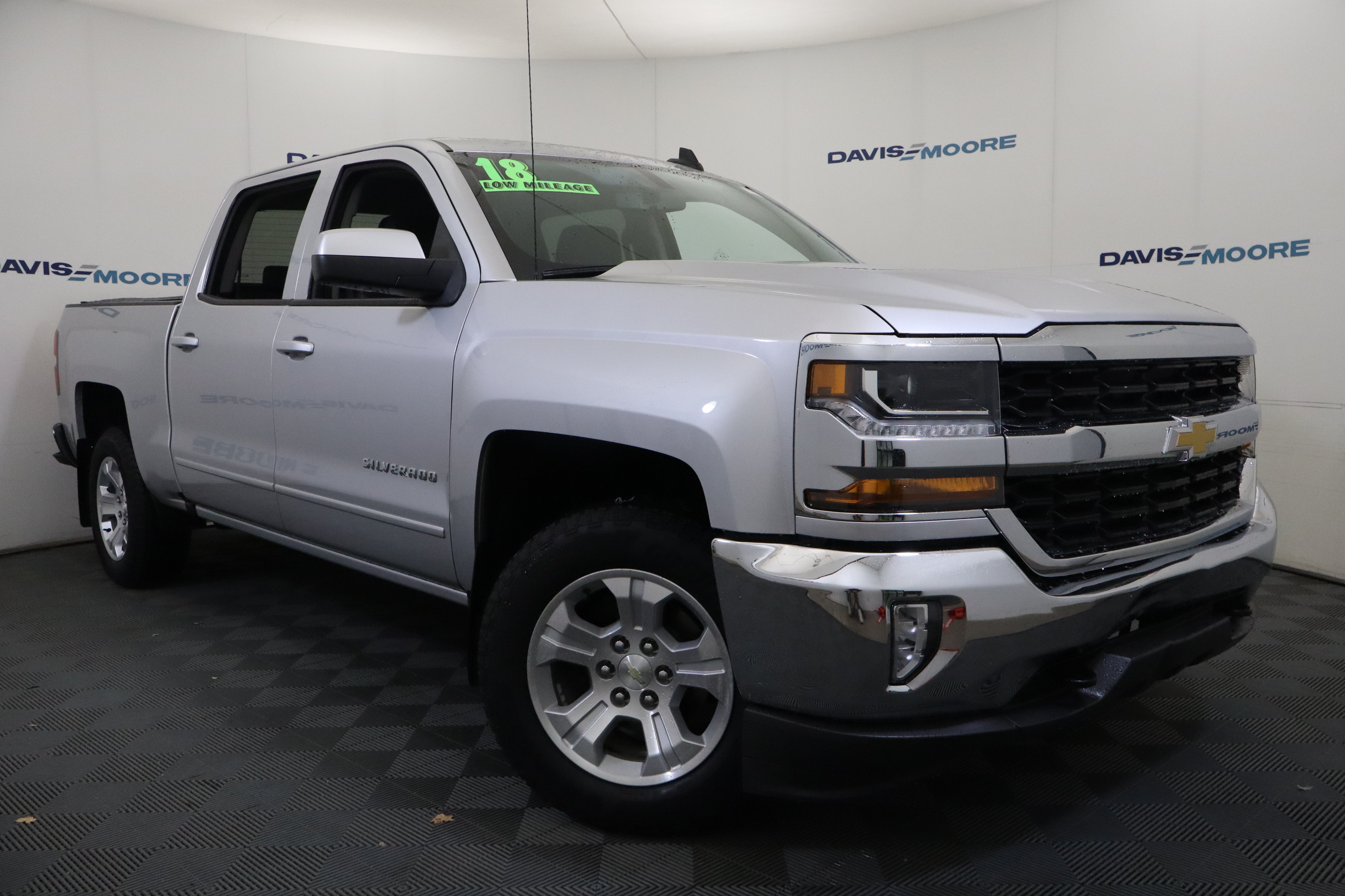 2018 Chevrolet Silverado 1500 LT Crew Cab 4WD