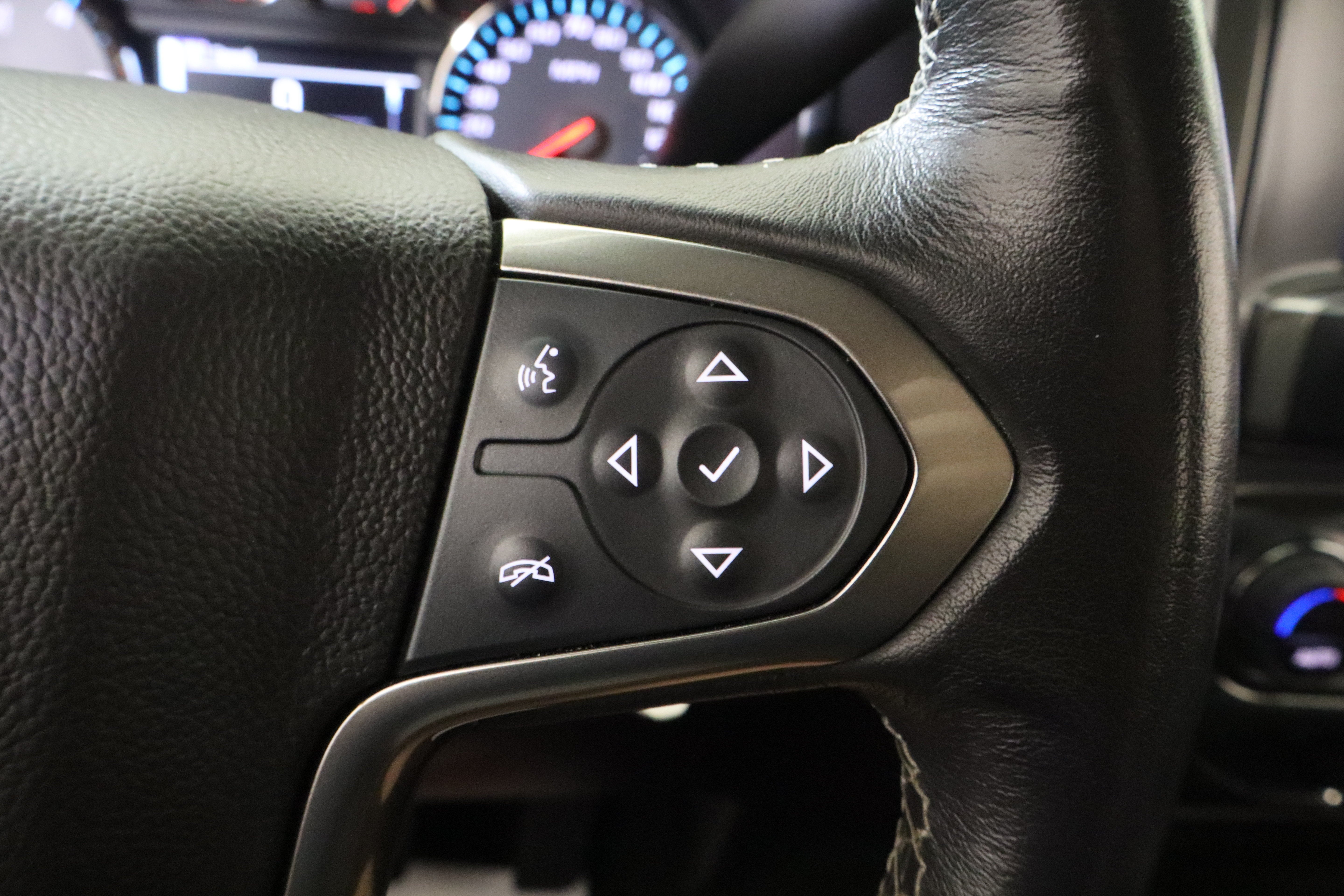 2018 Chevrolet Silverado 1500 LT Crew Cab 4WD