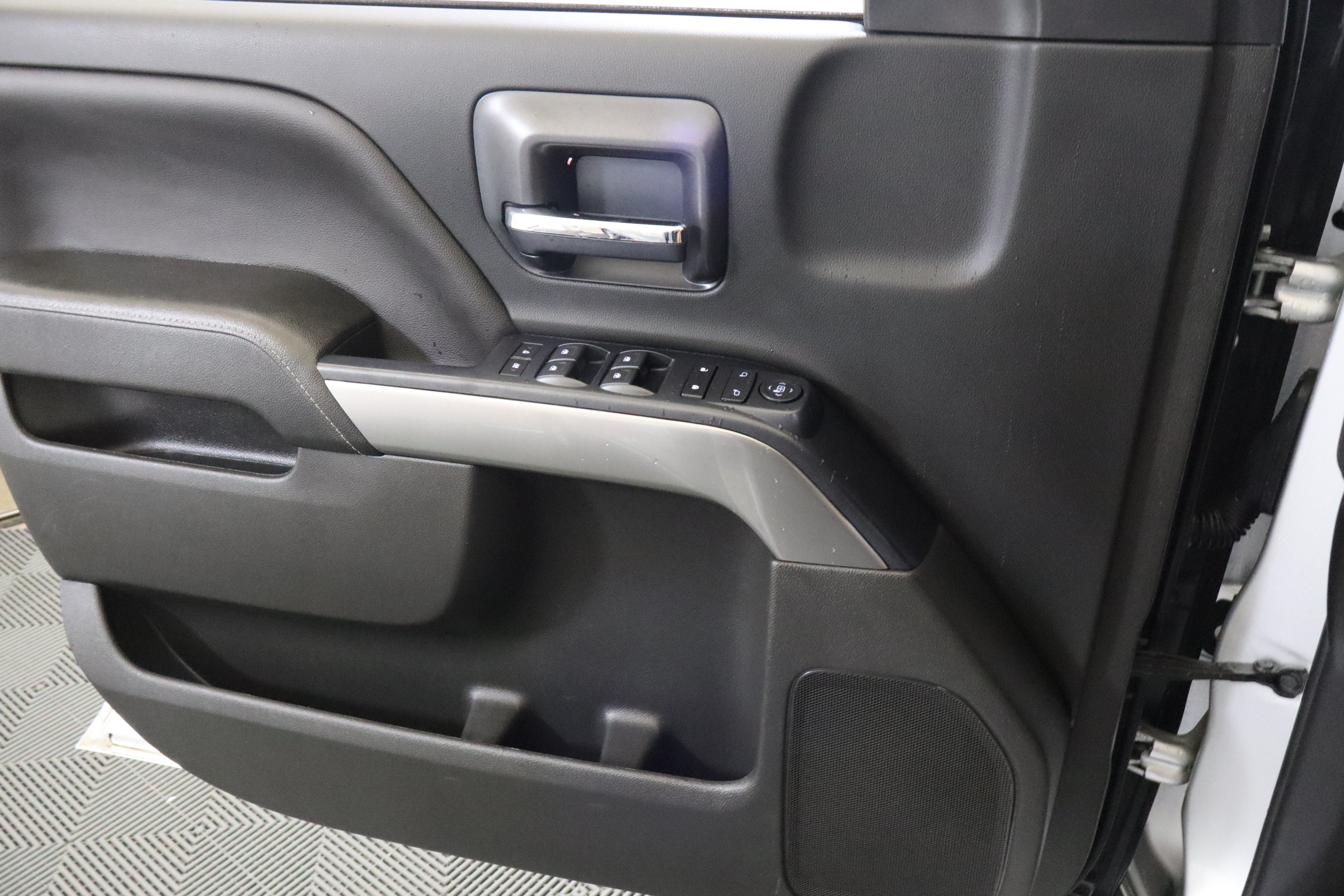2018 Chevrolet Silverado 1500 LT Crew Cab 4WD