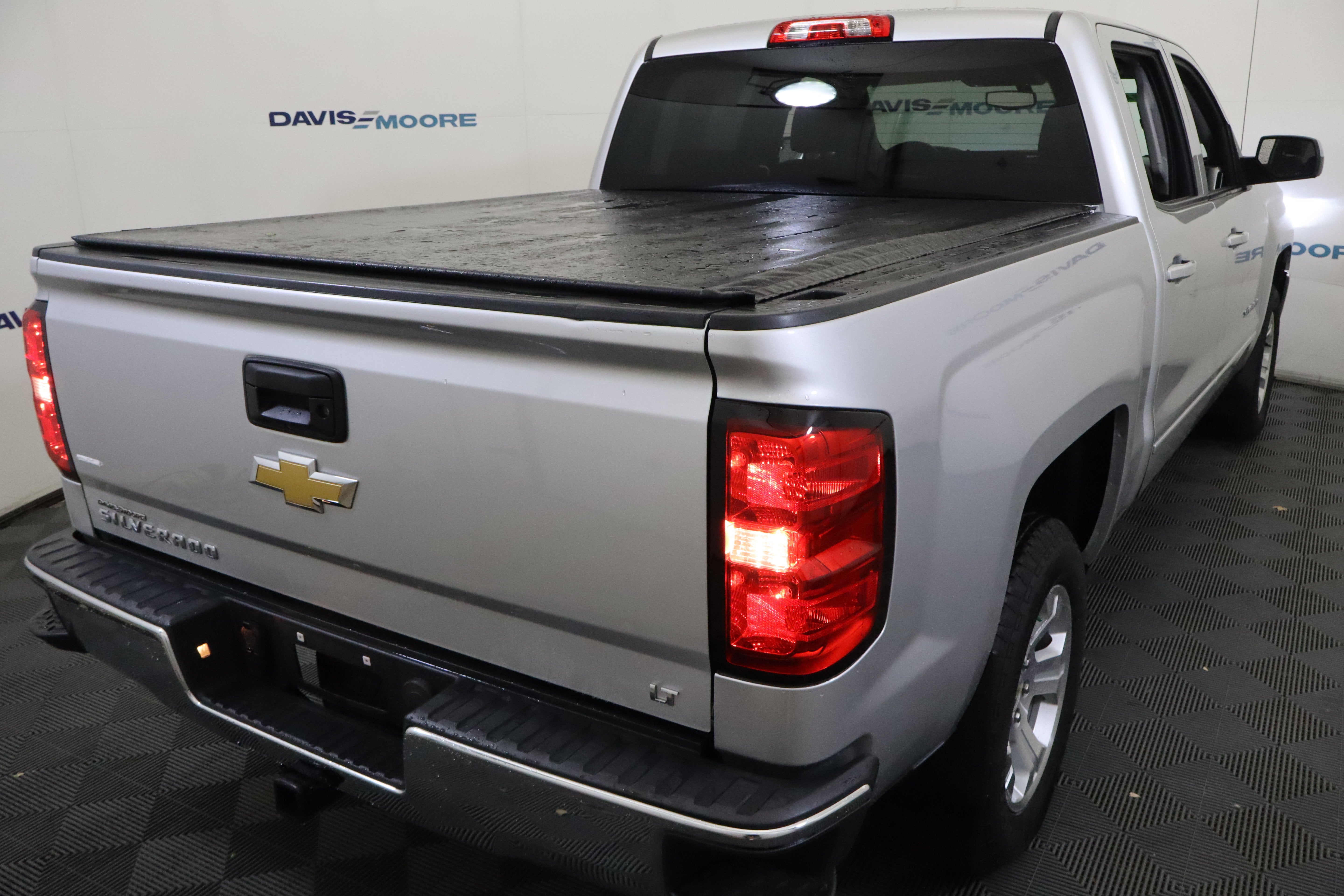 2018 Chevrolet Silverado 1500 LT Crew Cab 4WD