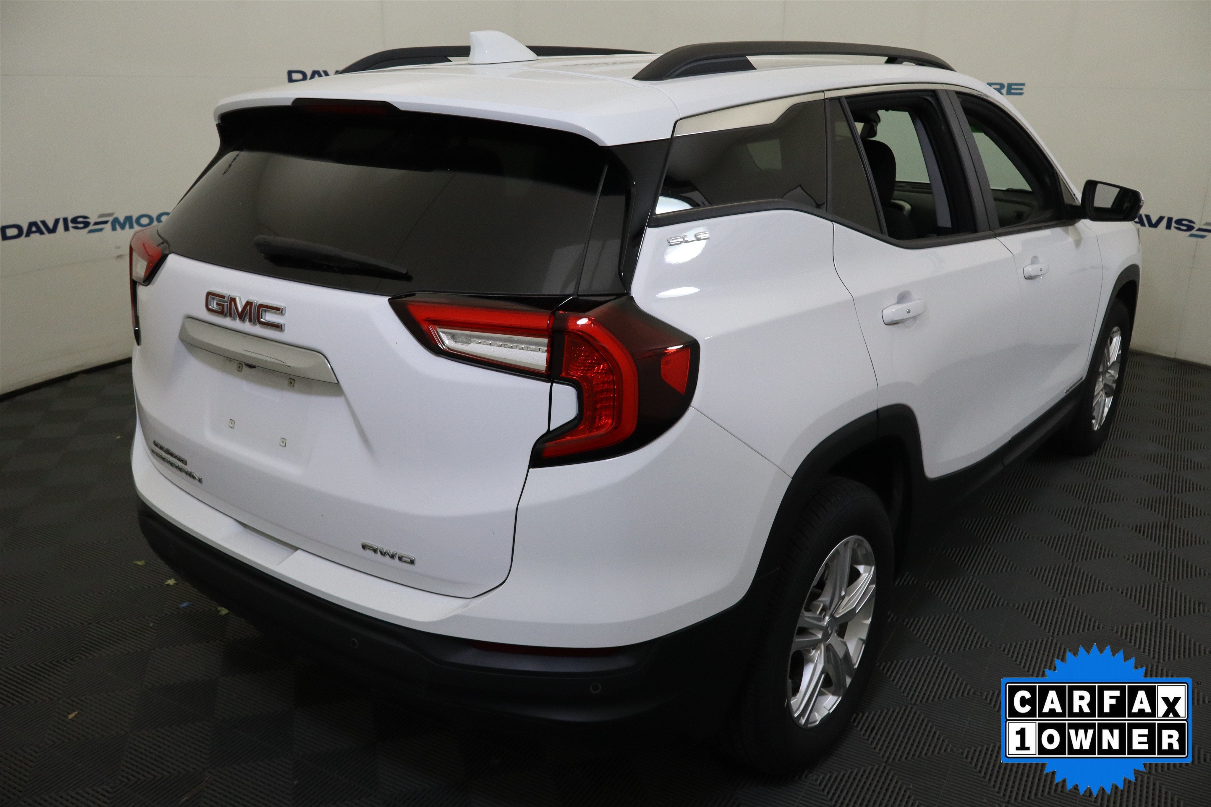 2024 GMC Terrain SLE AWD