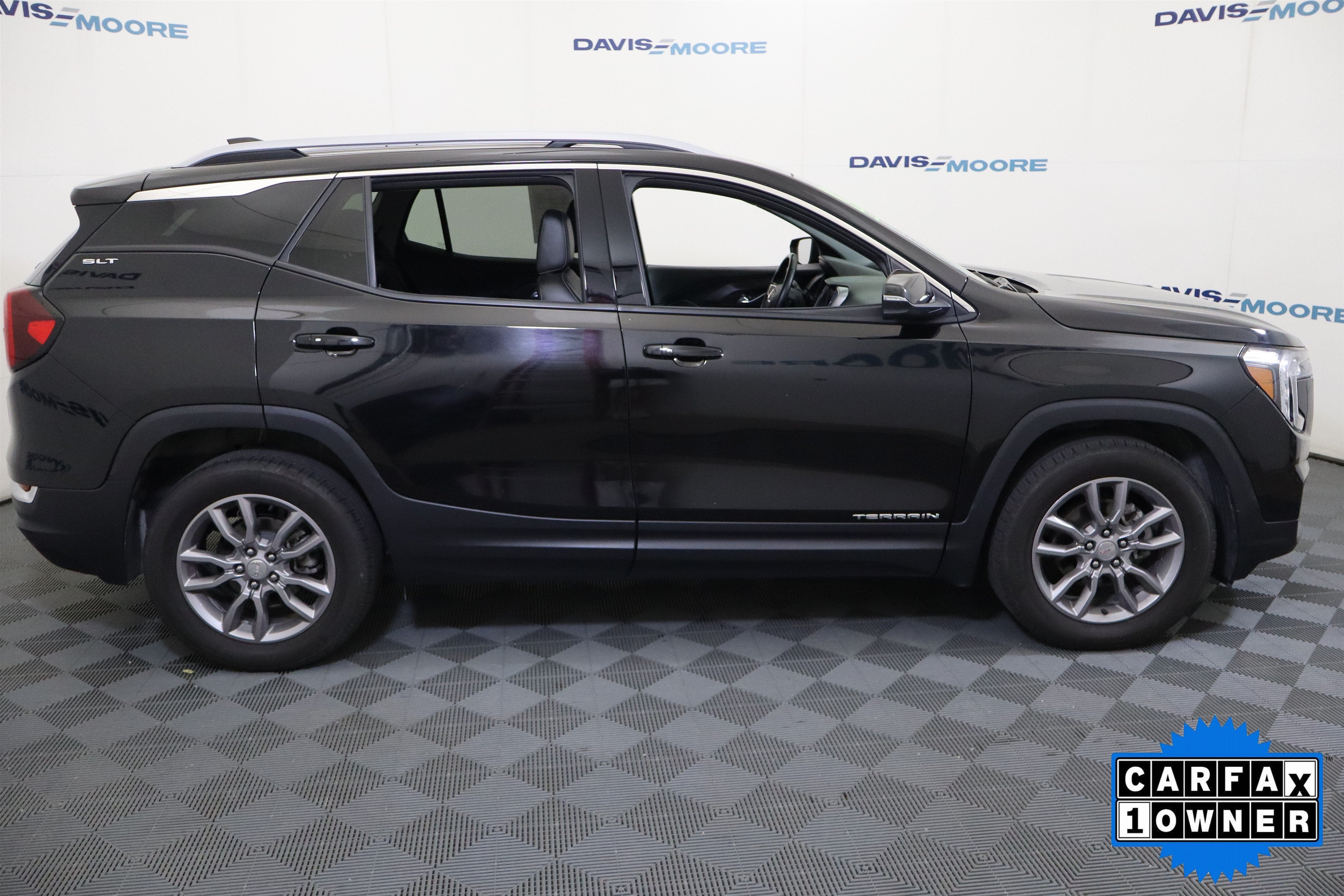 2024 GMC Terrain SLT AWD