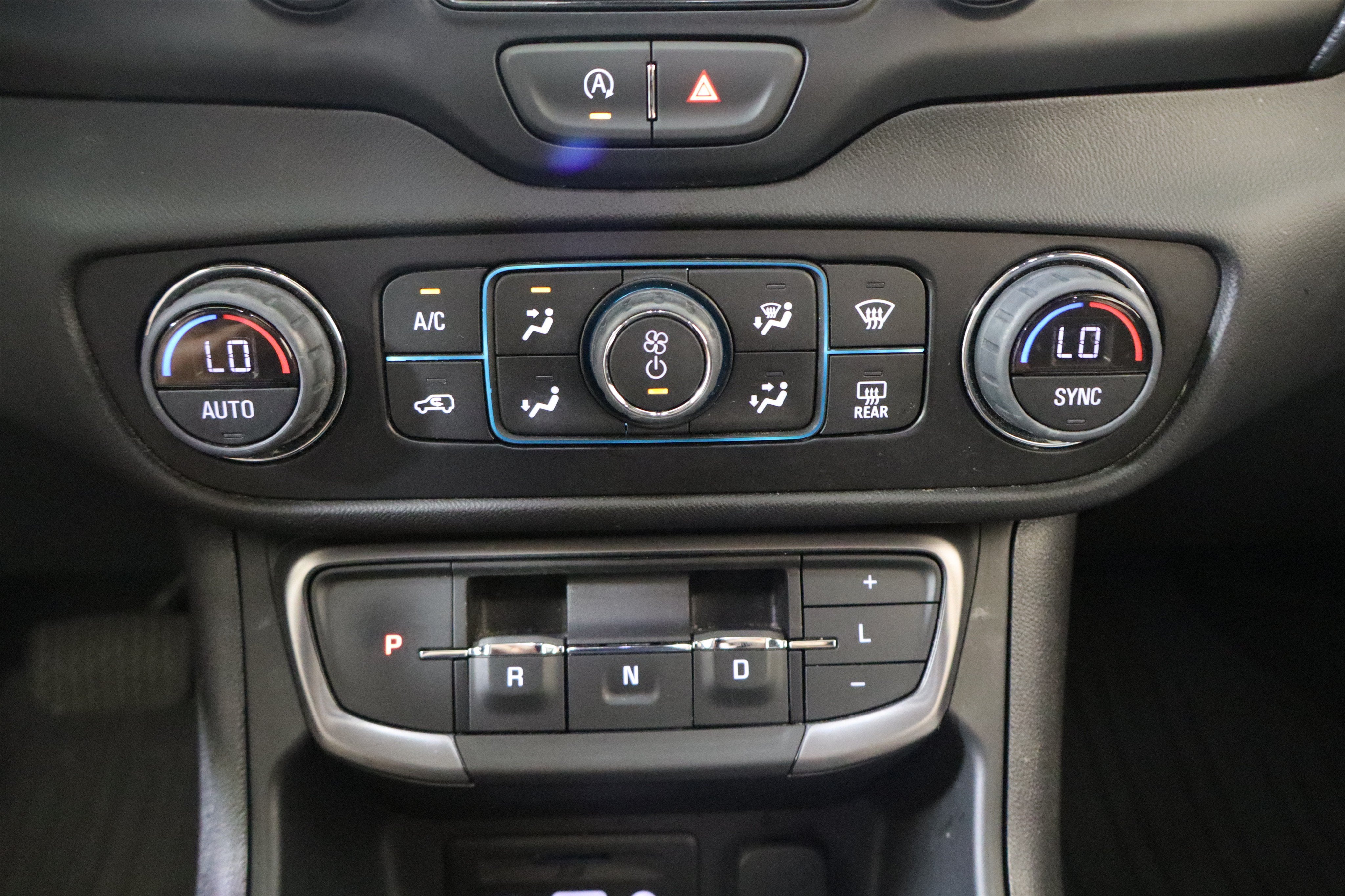 2024 GMC Terrain AT4 AWD