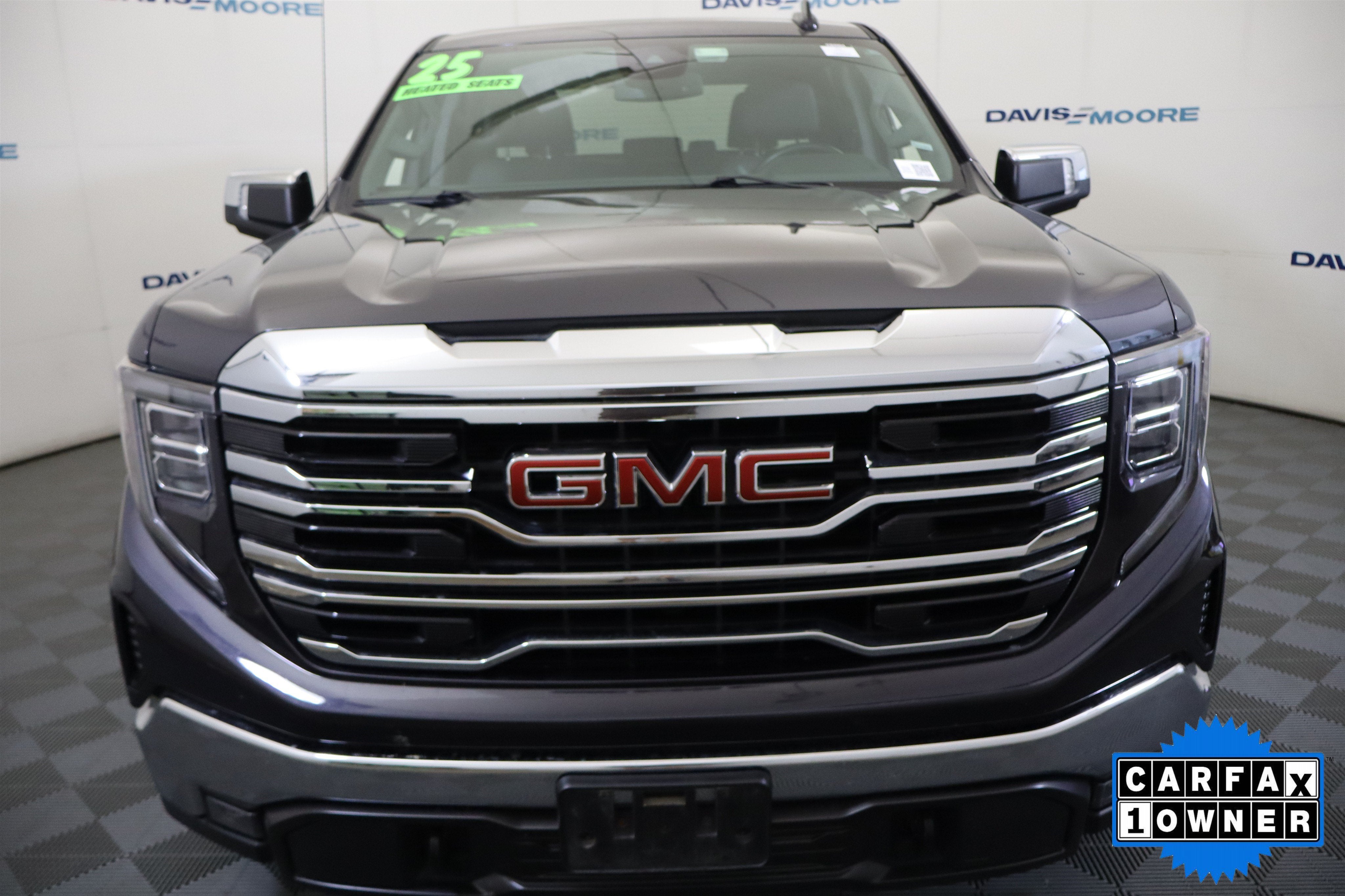 2025 GMC Sierra 1500 SLT Crew Cab 4WD