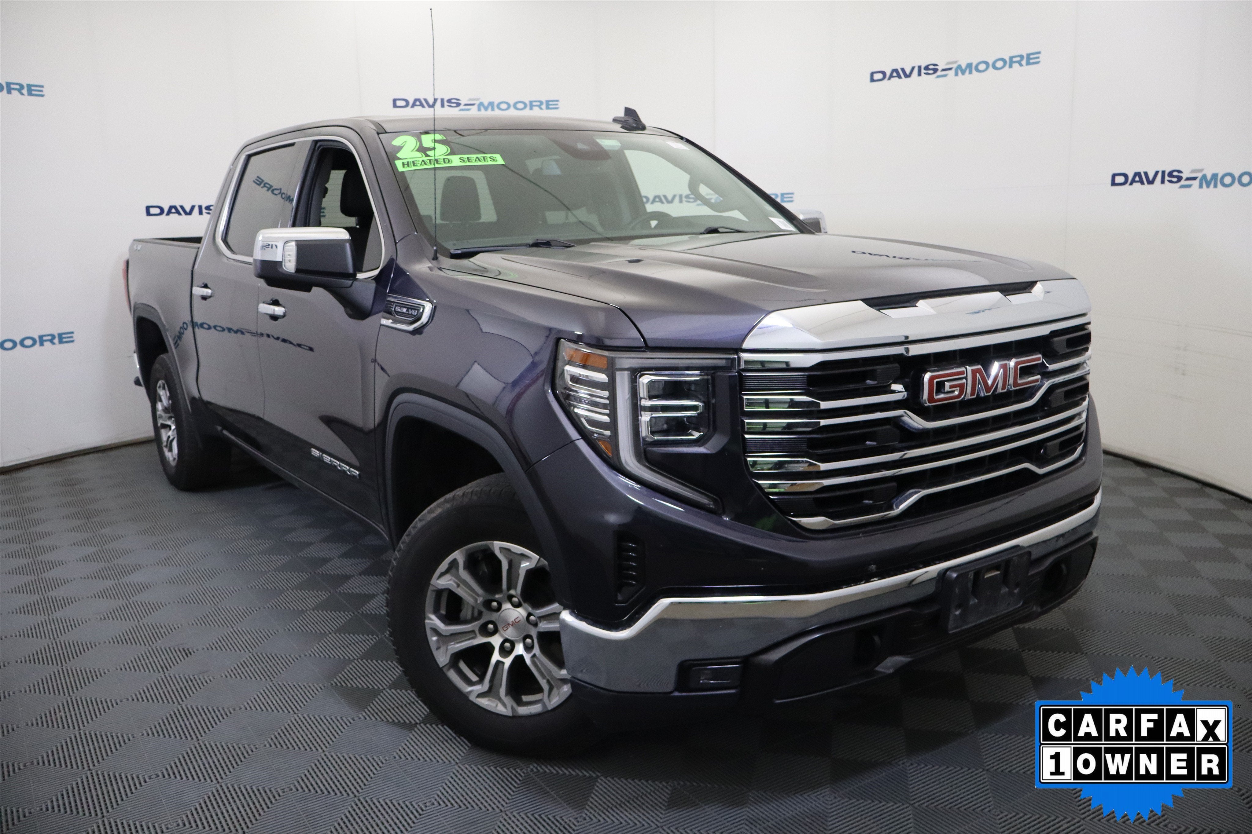2025 GMC Sierra 1500 SLT Crew Cab 4WD