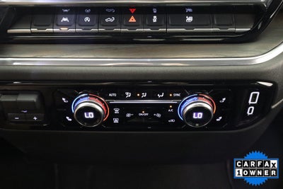 2025 GMC Sierra 1500 SLT Crew Cab 4WD