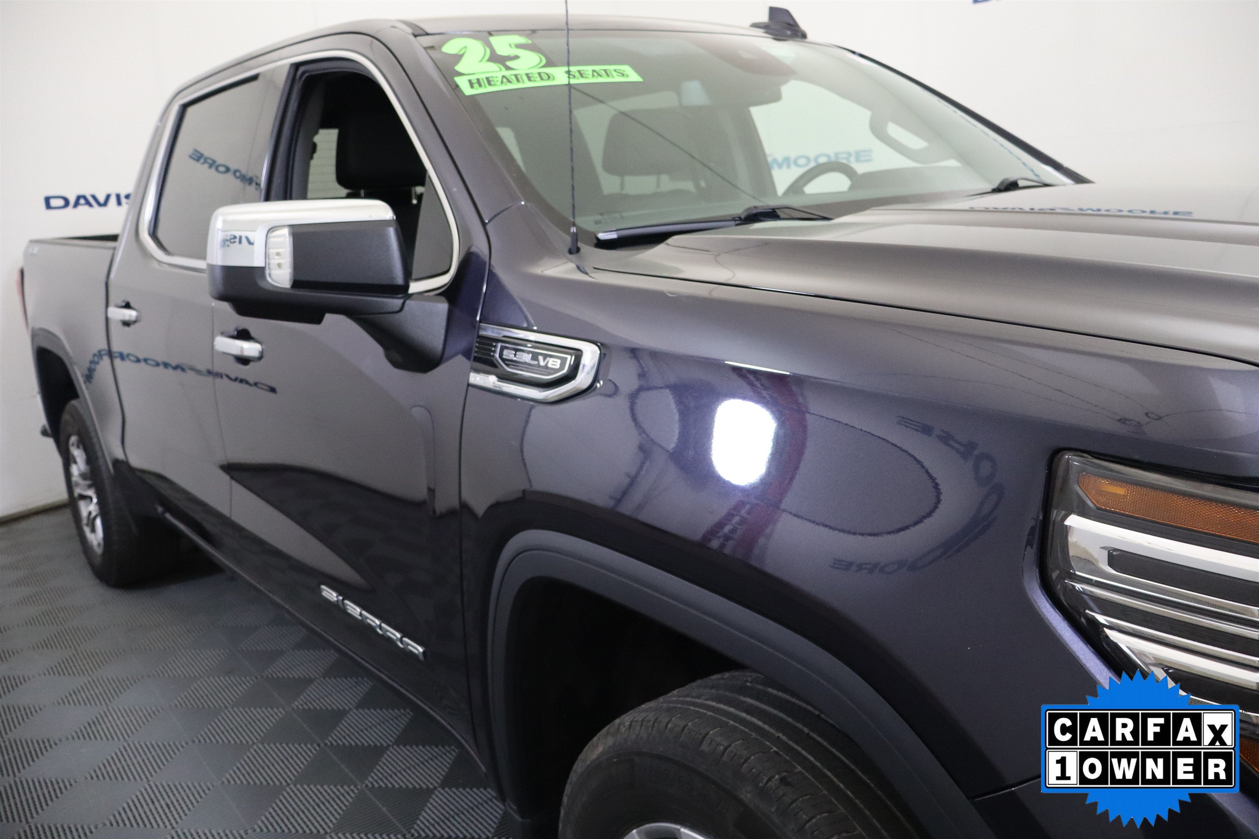 2025 GMC Sierra 1500 SLT Crew Cab 4WD