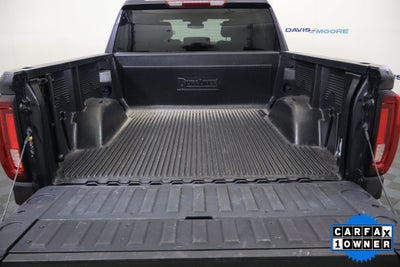 2025 GMC Sierra 1500 SLT Crew Cab 4WD