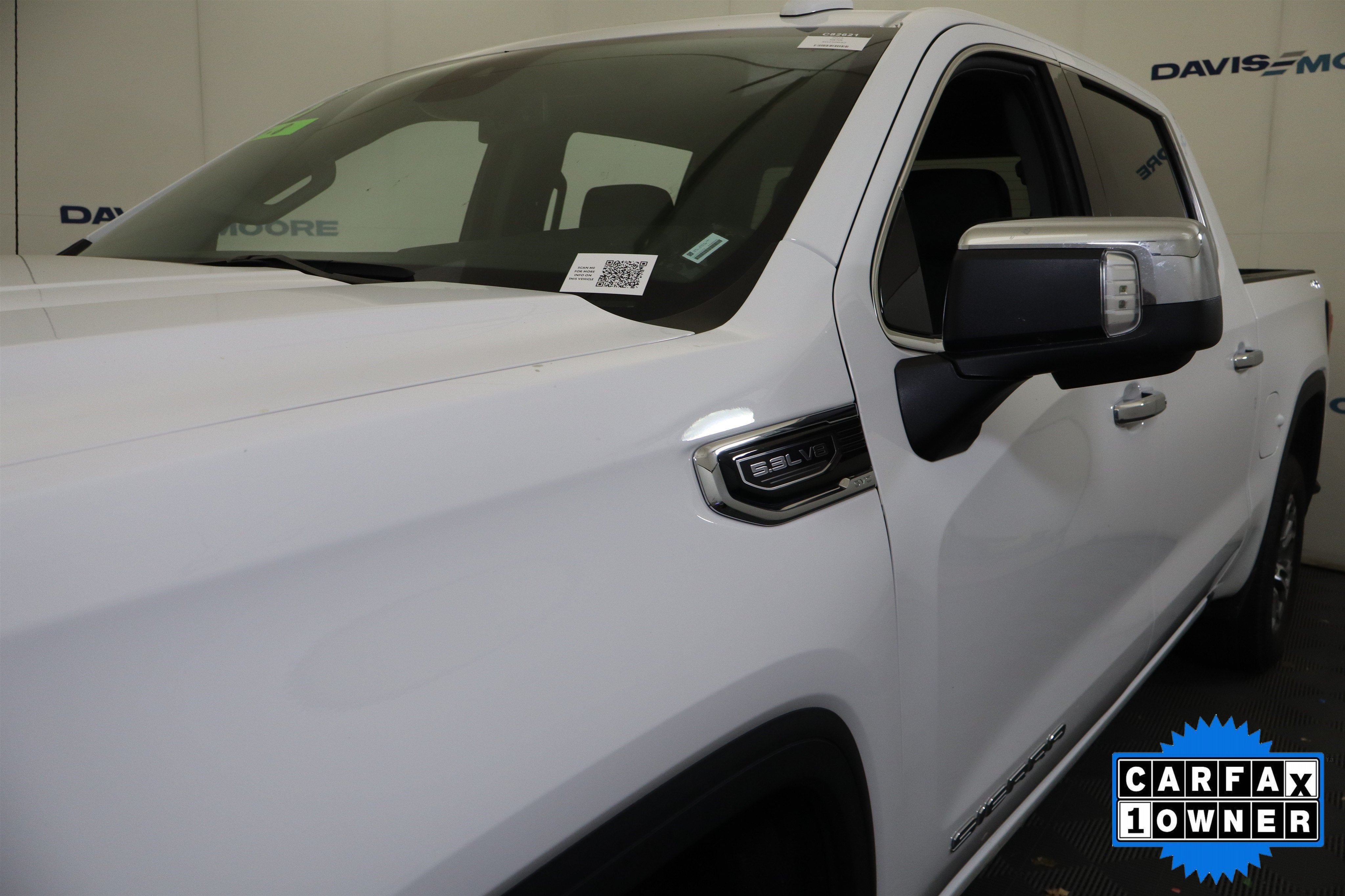 2025 GMC Sierra 1500 SLT Crew Cab 4WD