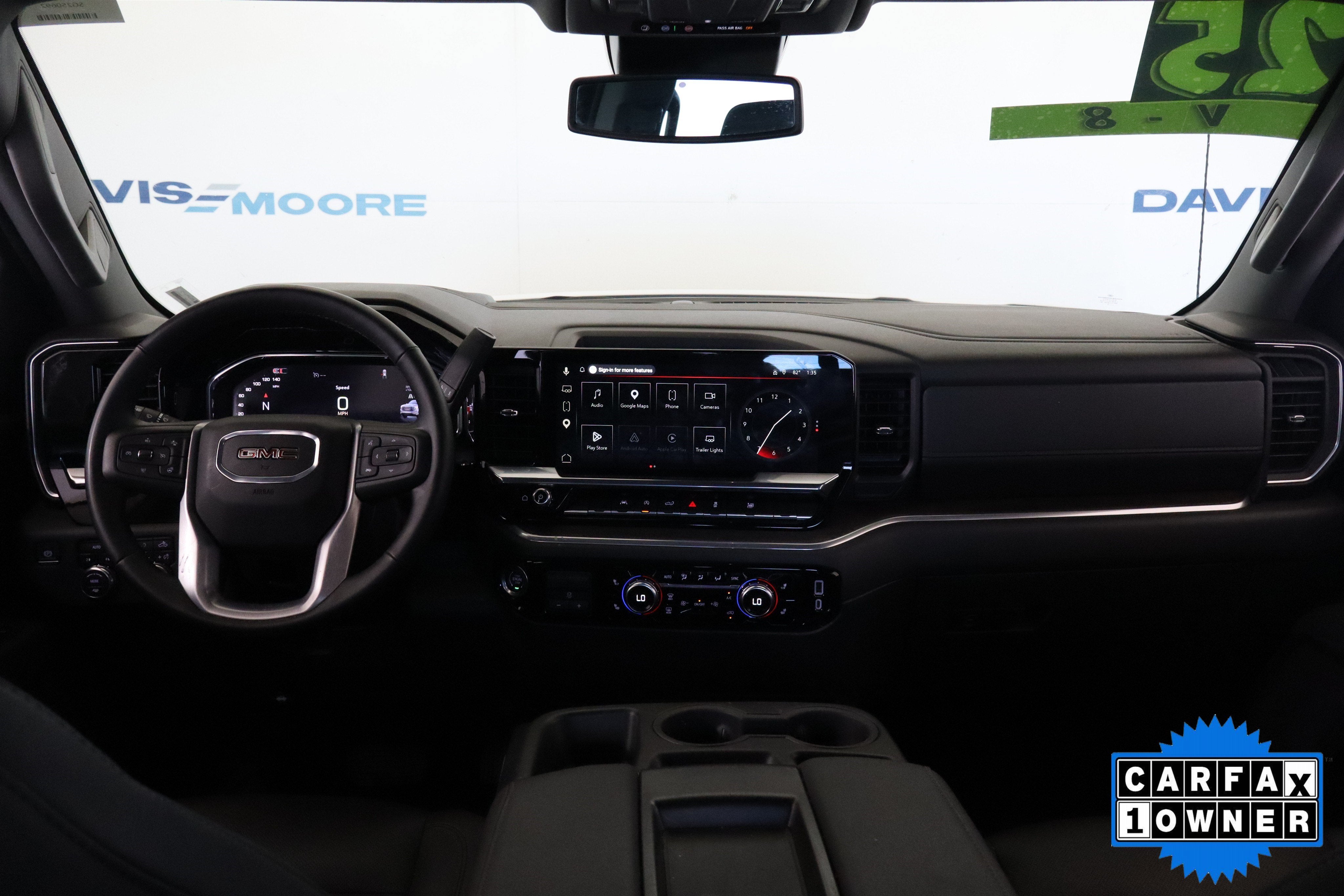2025 GMC Sierra 1500 SLT Crew Cab 4WD