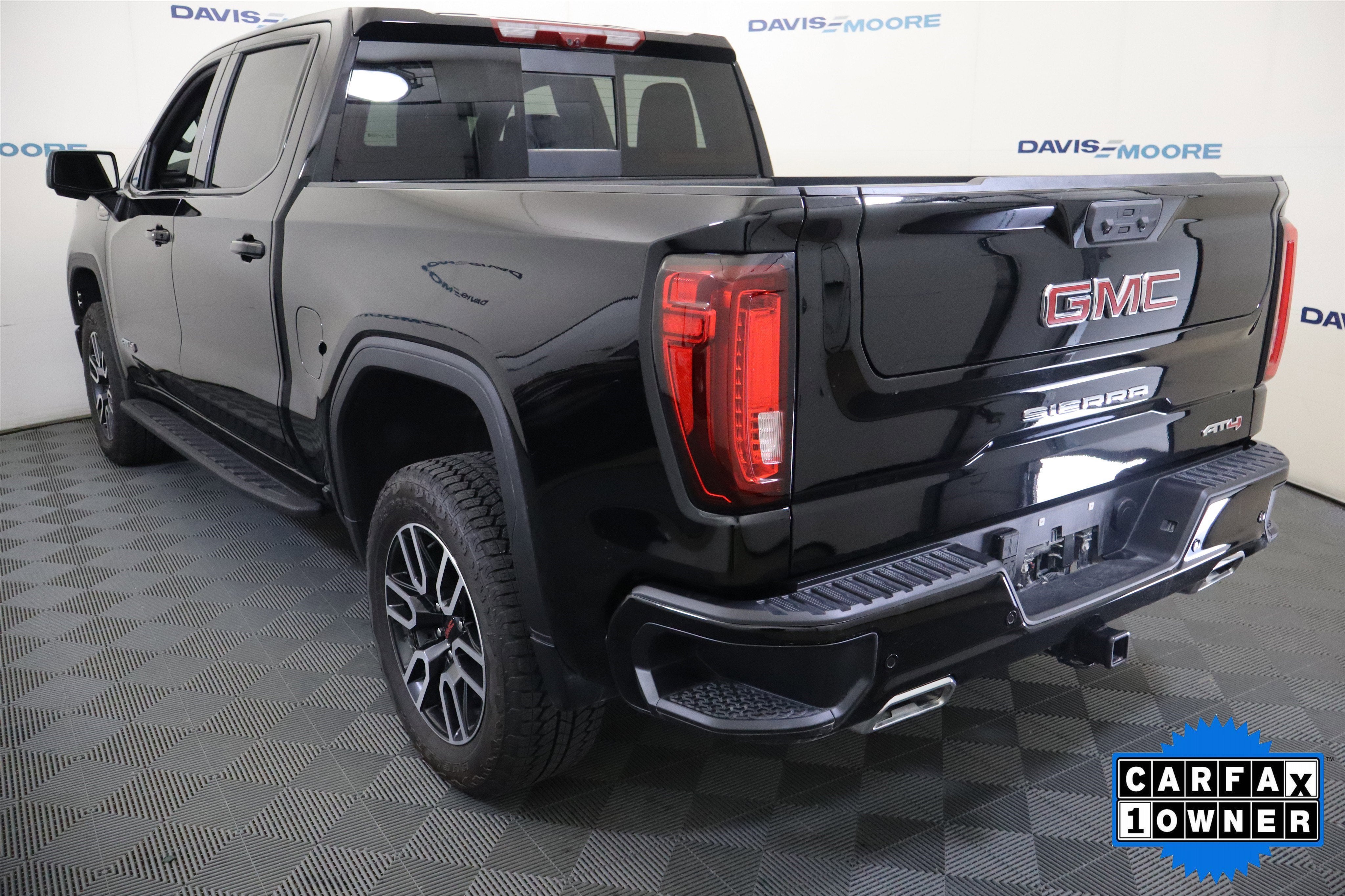 2026 GMC Sierra 1500 AT4 Crew Cab 4WD