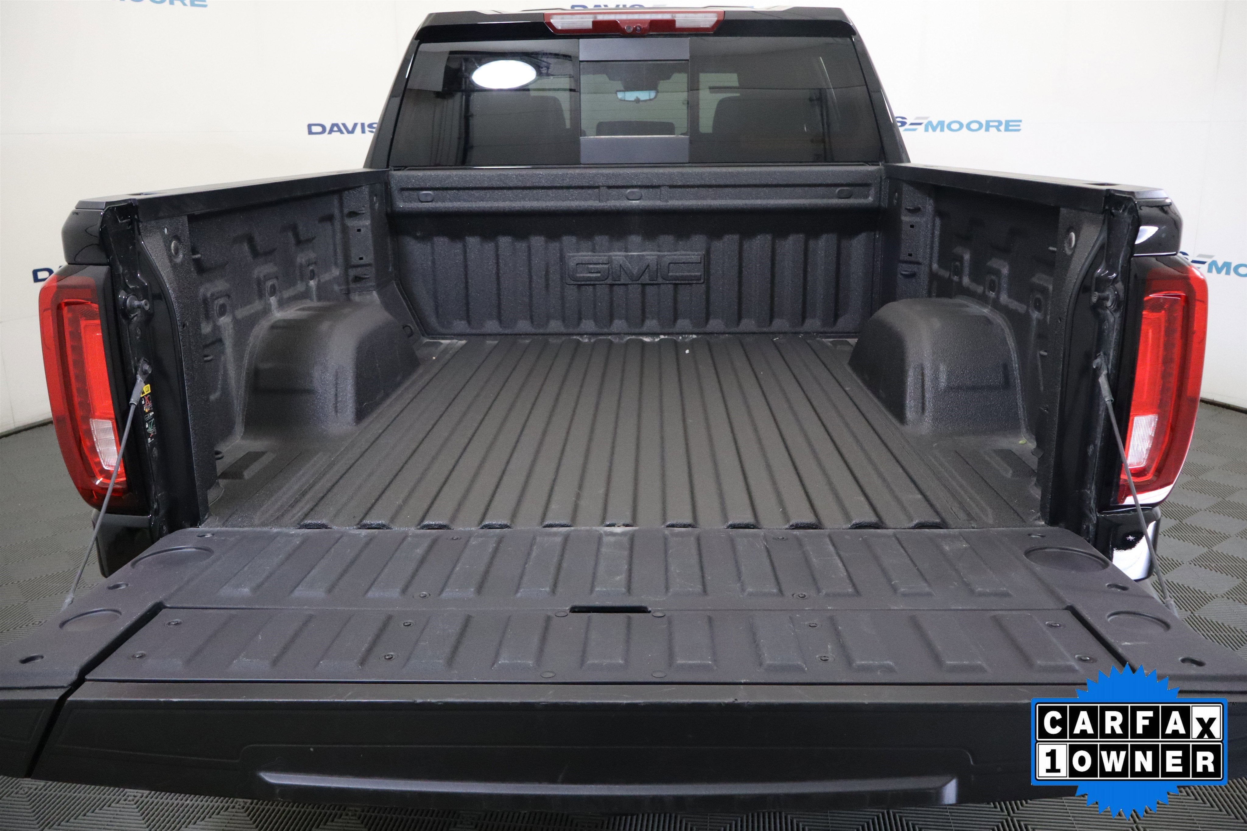 2026 GMC Sierra 1500 AT4 Crew Cab 4WD