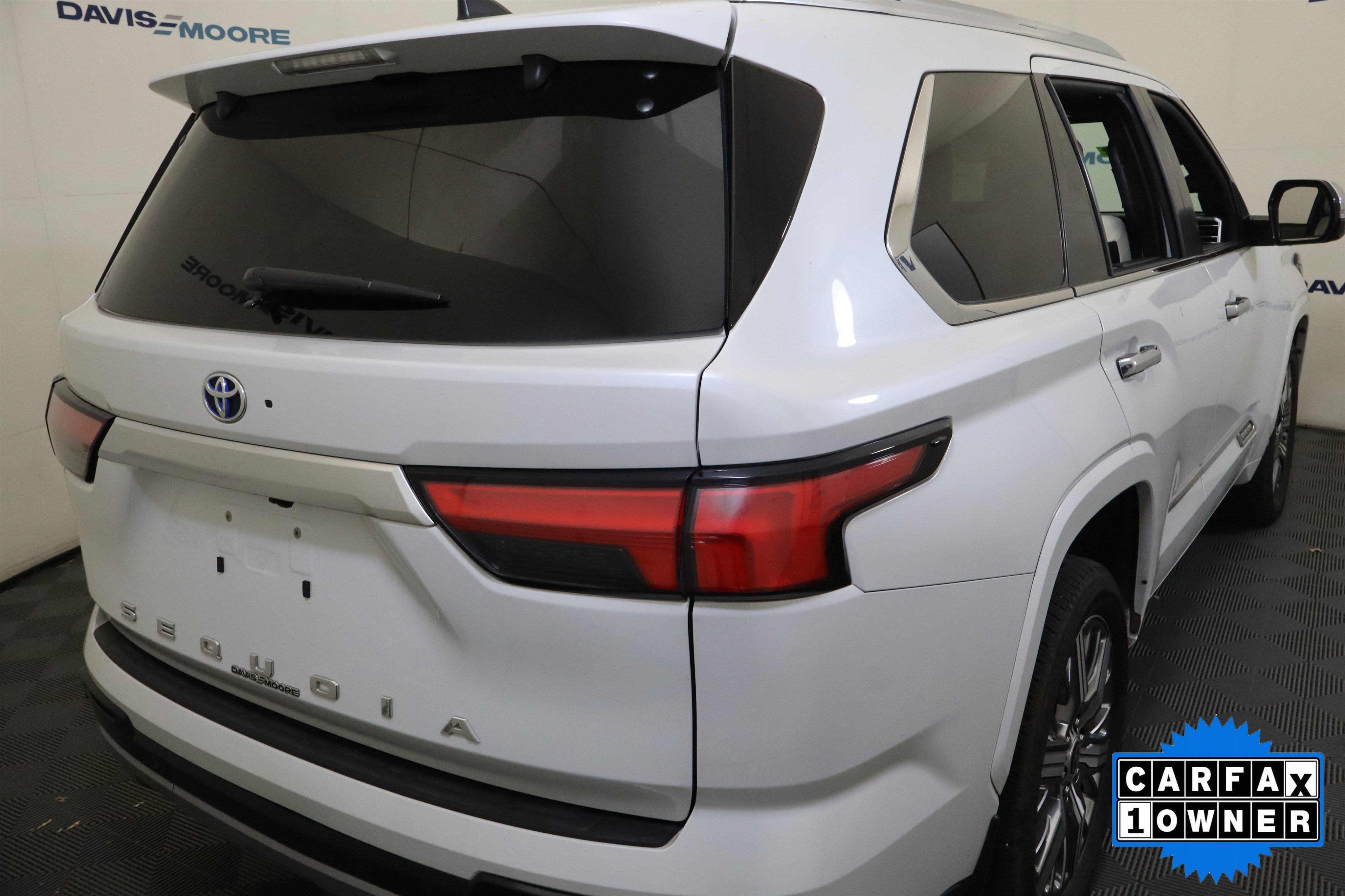 2024 Toyota Sequoia SR5 4WD