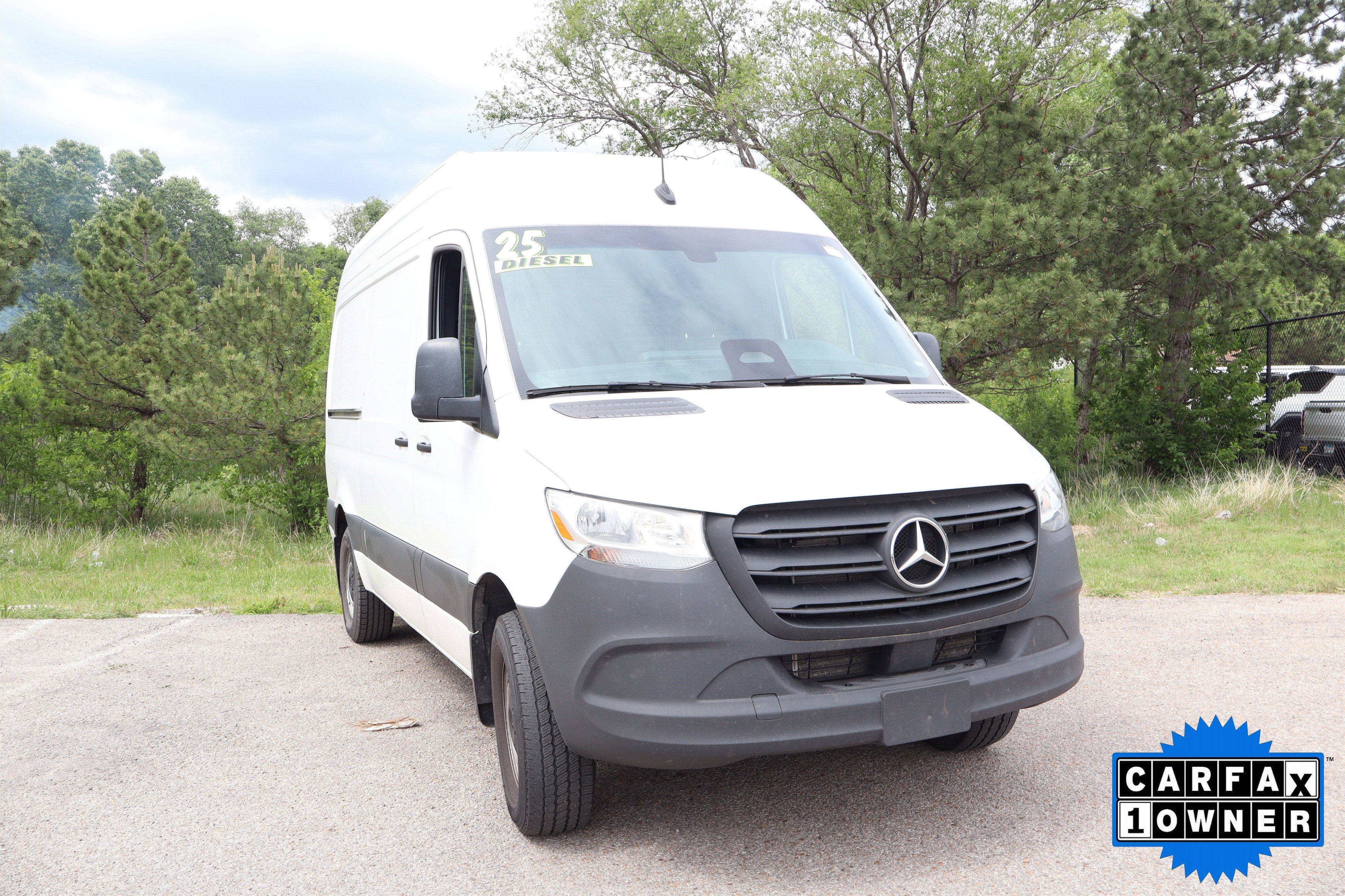2025 Mercedes-Benz Sprinter Cargo Van Cargo 144 WB
