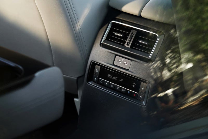 Davis-Moore Mazda in Wichita KS